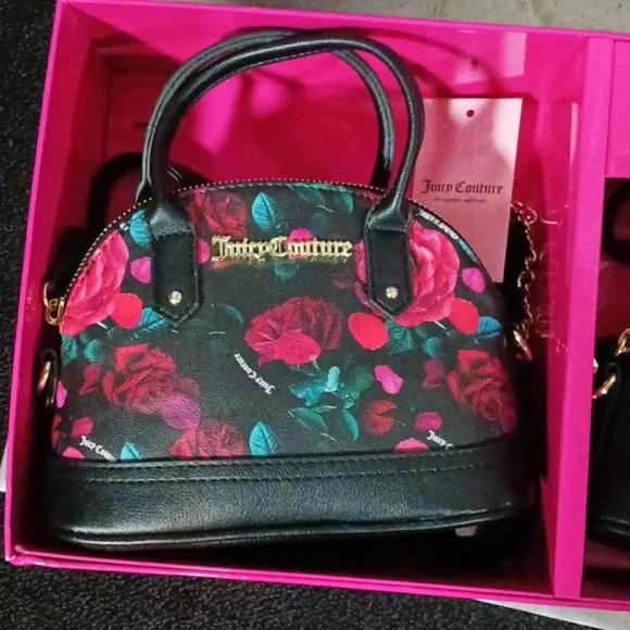 Juicy Couture purses. 042 - Picture 2 of 15